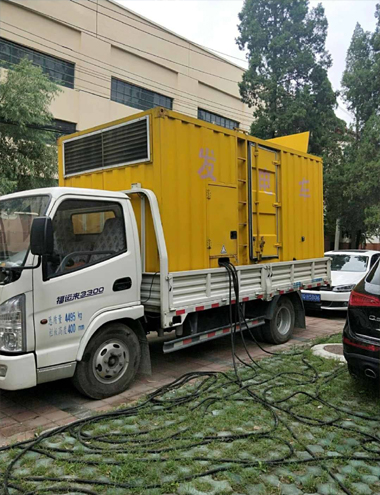 灵璧发电车出租-柴油发电机组排烟系统设计要求及其考虑因素
