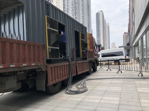灵璧柴油发电机空气滤清器在不同季节的更换周期是否有差异？